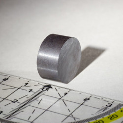 Feritový magnet válec pr.20x10