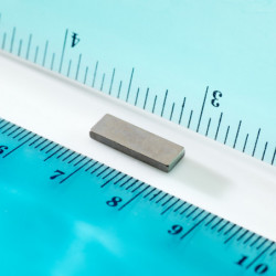 Neodymový magnet kvádr 14x4,6x1,6 P 180 °C, VMM5UH-N35UH