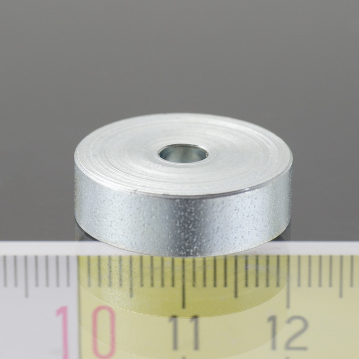 Magnetická čočka pr. 20, výška 6 mm, vnitřní díra pro šroub se zápustnou hlavou pr. 4,5 mm