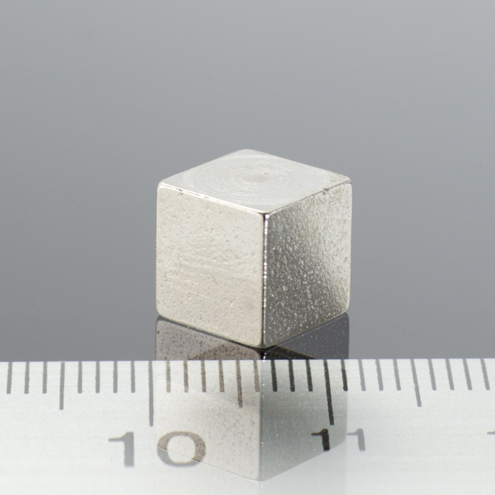 Magnetická čočka kostka 8x8 mm