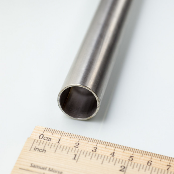 Nerezová ocel trubka pr. 25 x 1,5 mm svařovaná, délka 1 m - 1.4301