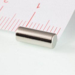 Neodymový magnet válec pr.4x10 N 80 °C, VMM8-N45