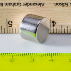 Neodymový magnet válec pr.15x11 N 80 °C, VMM7-N42