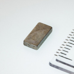 Neodymový magnet kvádr 8x4x1,6 P 80 °C, VMM5-N38