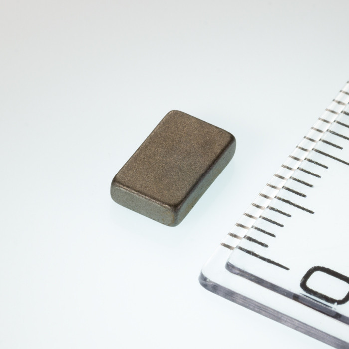 Neodymový magnet kvádr 8x5x2 P 80 °C, VMM5-N38