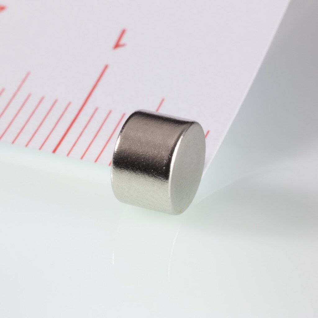 Neodymový magnet válec průměr 6x4 mm pro testování kovů
