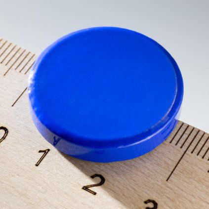 Modrý kulatý feritový kancelářský magnet o průměru 26 mm