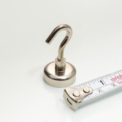Stříbrný neodymový magnetický háček o průměru 20 mm a odtrhové síle 120 N